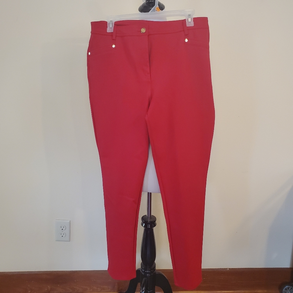 Red So Slimming Legging Pants by Chico's size 1.5